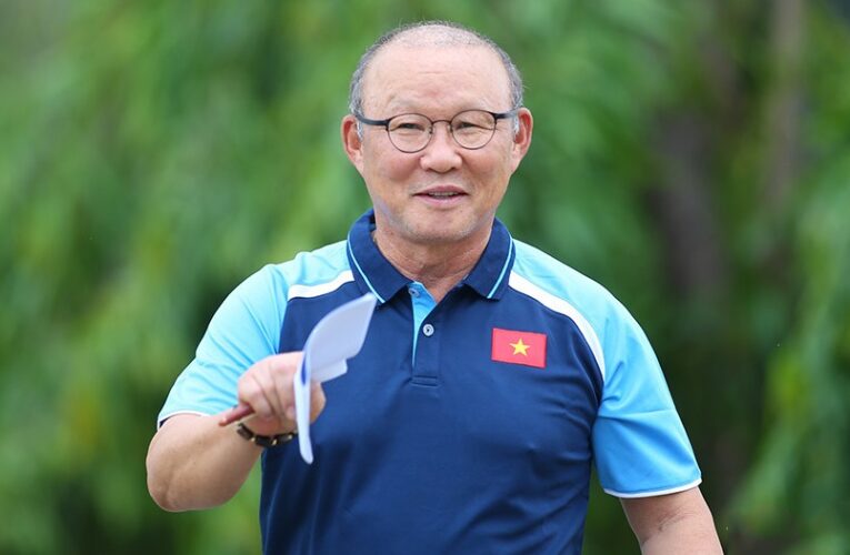 Chiến lược gia Park Hang Seo: tuyển Việt Nam sẽ mạnh mẽ hơn khi gặp các đối thủ đẳng cấp