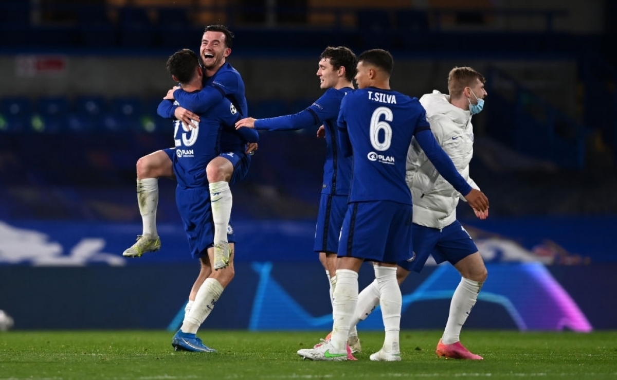Chelsea ăn mừng vô địch