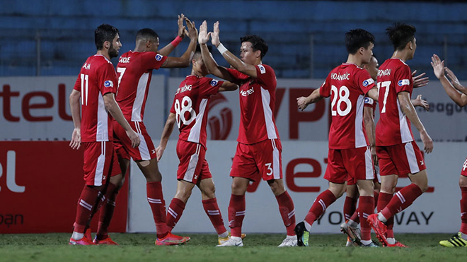 Quế Ngọc Hải bị CĐV Thái Lan chỉ trích trong AFC Champions
