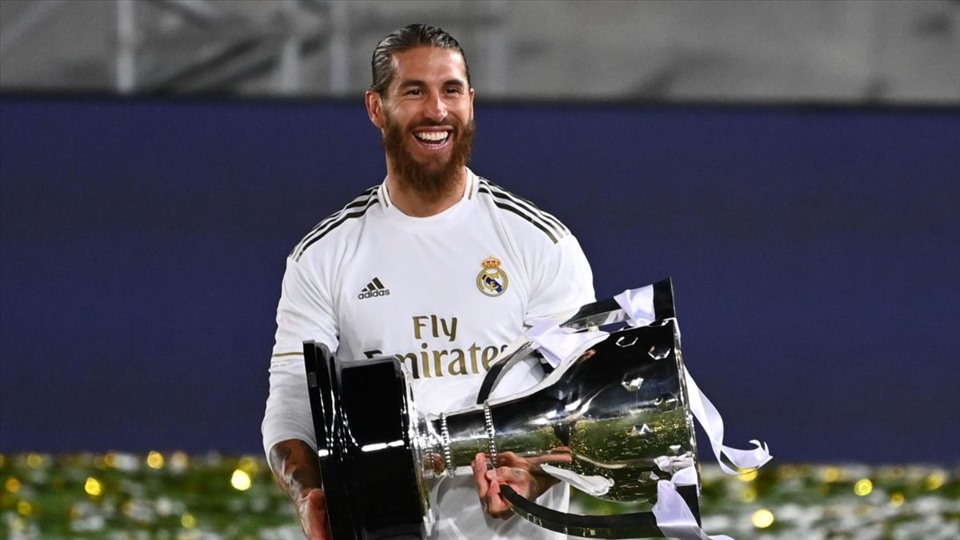 Đội trưởng huyền thoại Sergio Ramos chia tay Real Madrid