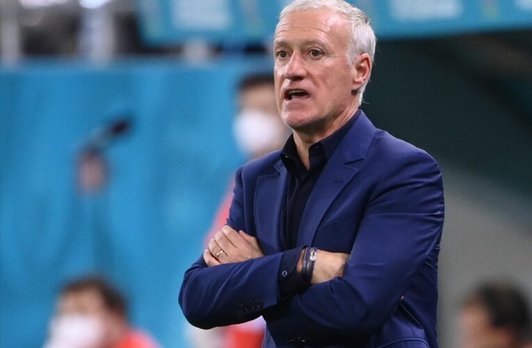 HLV Deschamps bị sa thải sau thất bại của đội tuyển Pháp tại EURO 2020