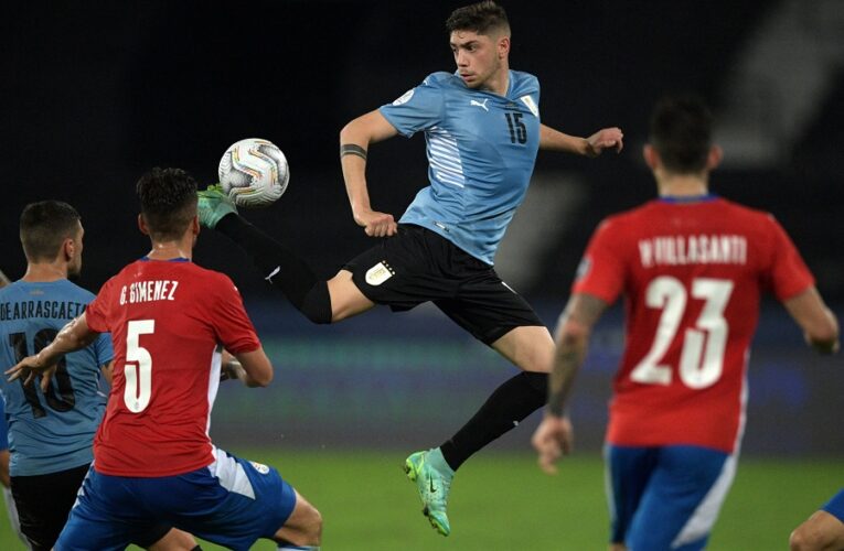Đội tuyển Uruguay nhọc nhằn mới có thể đánh bại đội tuyển Paraguay