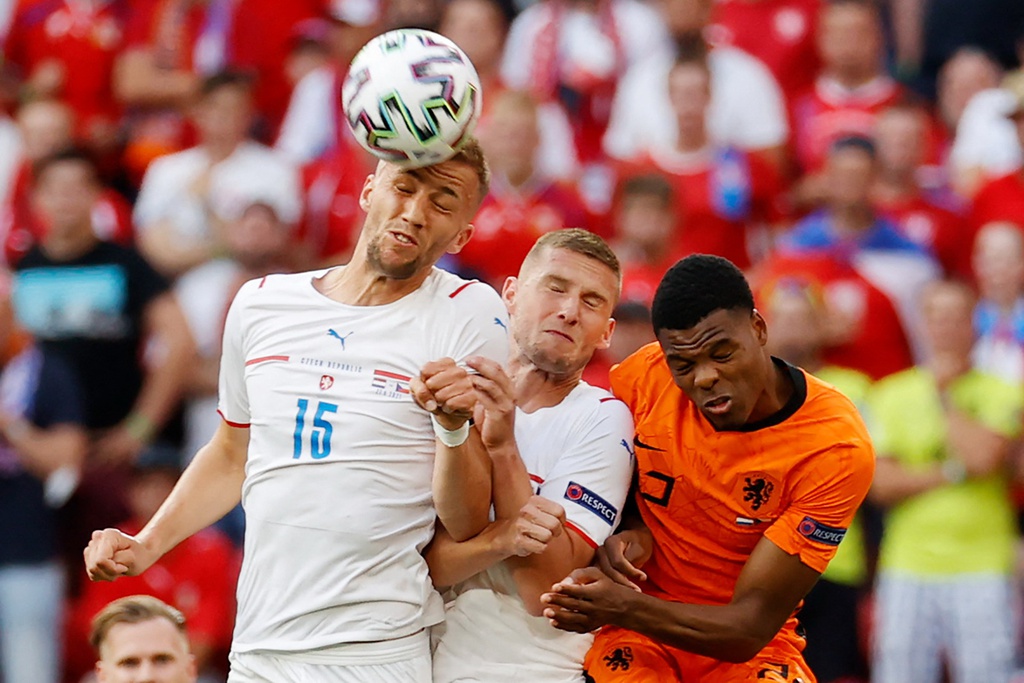 EURO 2020: Vì sao Hà Lan cúi đầu thất vọng trước CH Czech