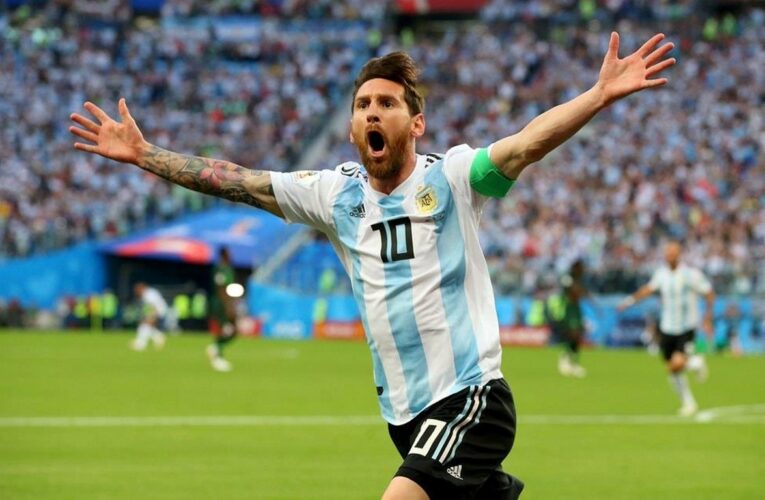 Đội bóng Argentina thành công đi tiếp với ngôi đầu bảng A