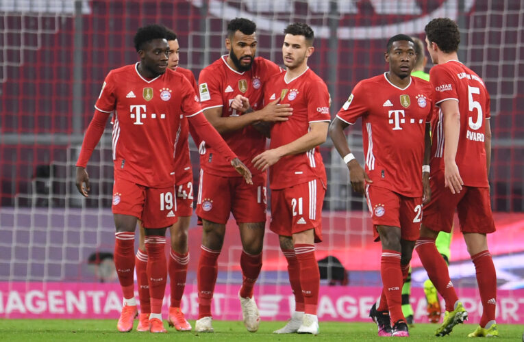 Bayern Munich mùa hè năm nay: Choupo-Moting vui mừng gia hạn - Alaba hân hoan rời đi
