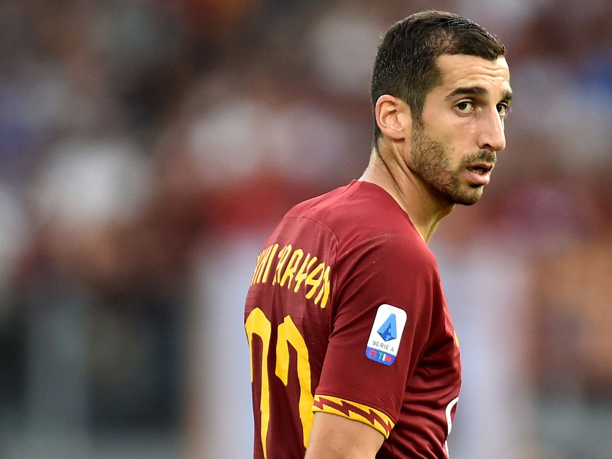 Tiền vệ Henrikh Mkhitaryan gỡ bỏ vướng mắc với HLV Jose Mourinho